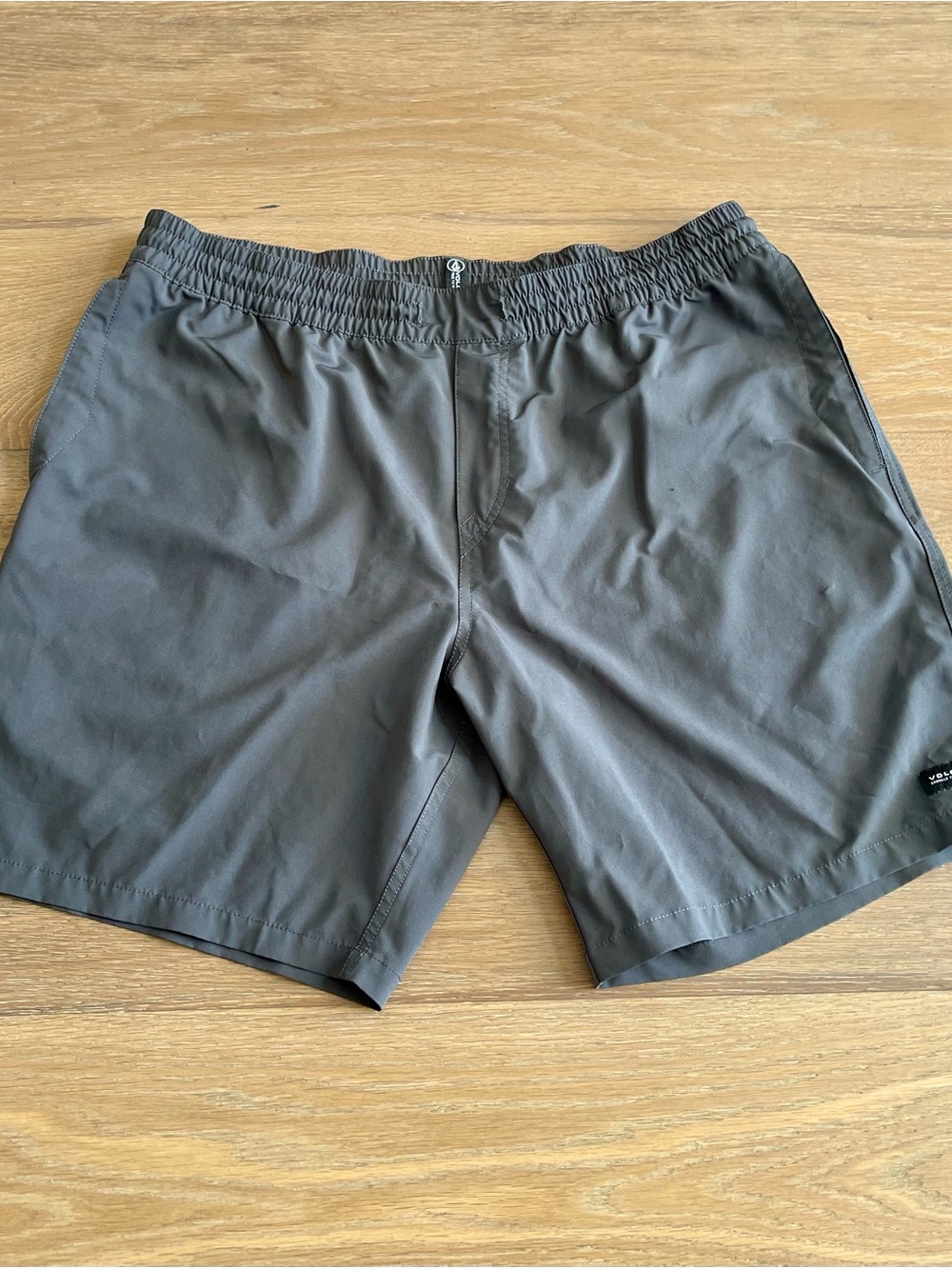 Men's Volcom Performance Elastic-Waist Shorts - Gray